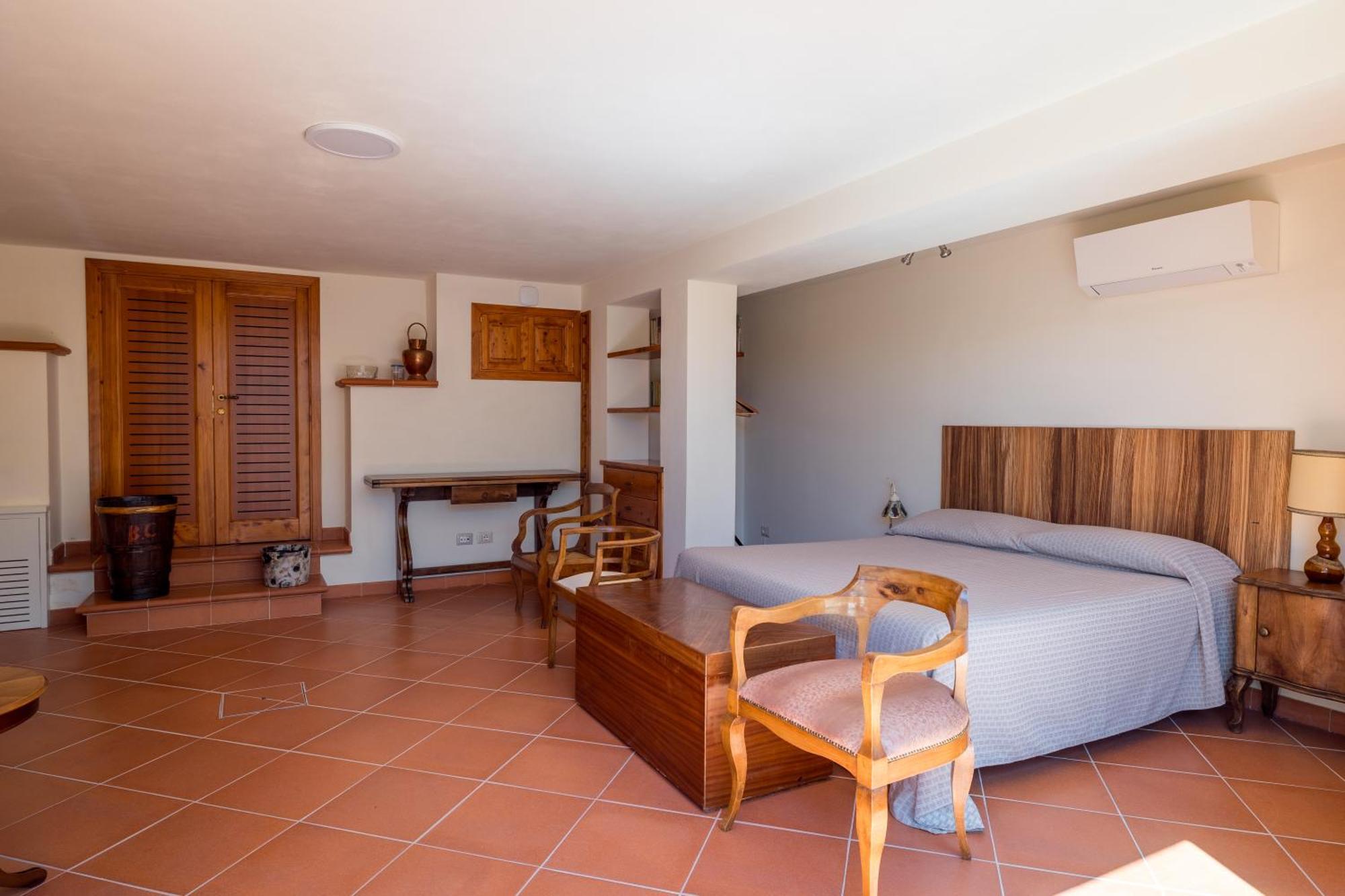 La Catena Apartment With Pool Ulignano Ngoại thất bức ảnh