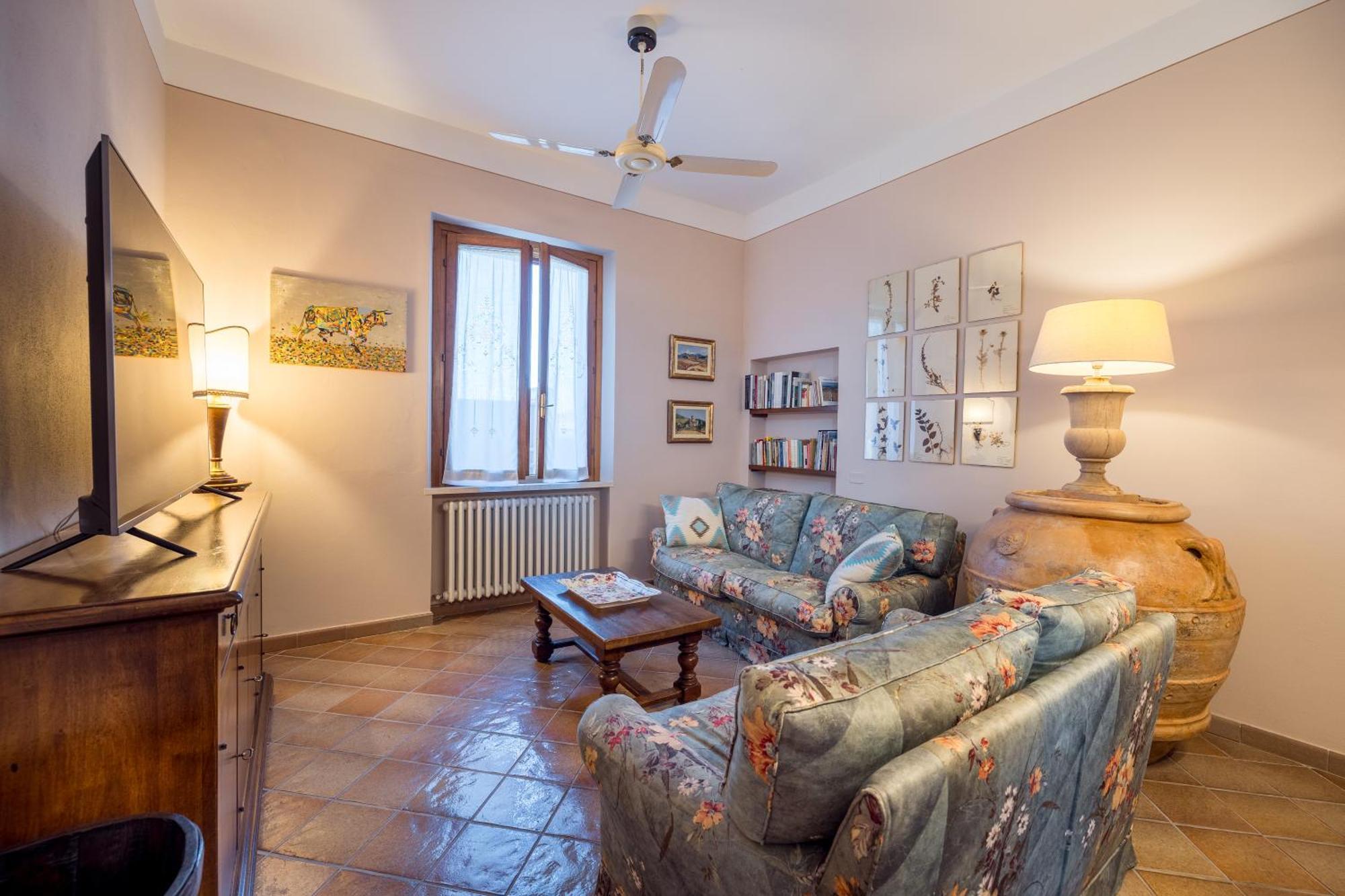 La Catena Apartment With Pool Ulignano Ngoại thất bức ảnh